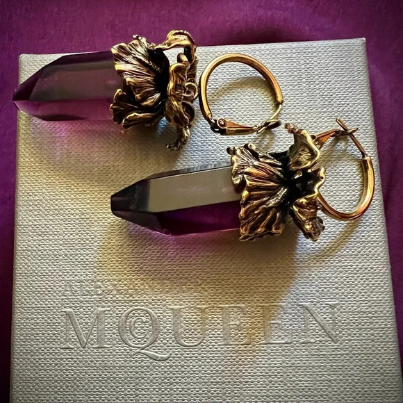 Alexander McQueen Crystal Iris Flower Drop Earrings - Picture 8 of 8